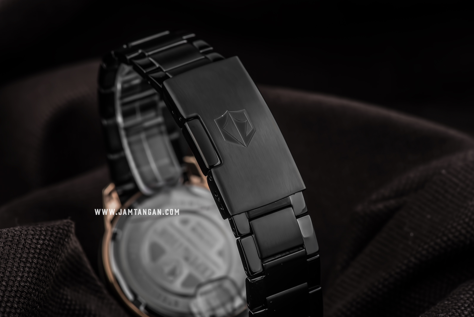 Expedition E 6760 BF BBRBA Ladies Mother of Pearl Dial Black Stainless Steel Machtwatch